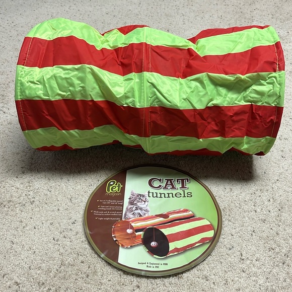 Like New 18” Collapsible Cat Tunnel - Picture 1 of 4